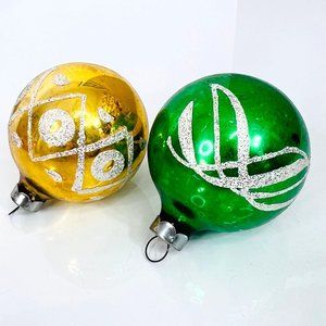 Green Gold Stencil Vintage Christmas Ornaments Lot of 2
